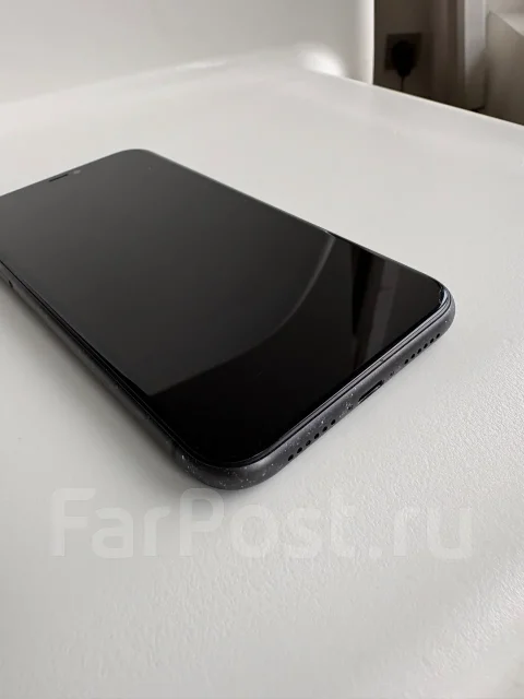 Apple iPhone 11. �/�, 64 ��, ������, 3G, 4G LTE, Dual-SIM, eSIM ����