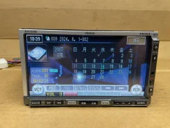 Clarion MAX760HD ����