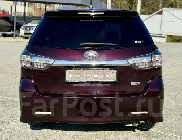 Toyota Wish. �������, 4wd, 1.8 (130��.�.), ������, 140 000����. �� ����