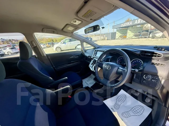 Toyota Wish. �������, 4wd, 1.8 (130��.�.), ������, 140 000����. �� ����