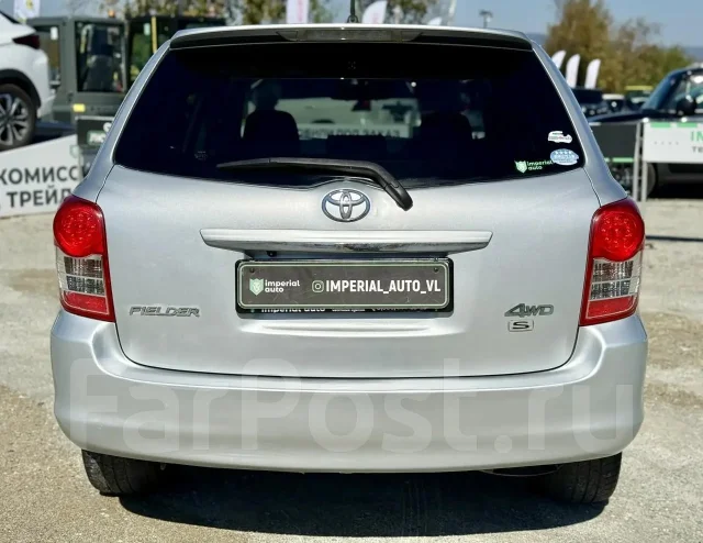 Toyota Corolla Fielder. �������, 4wd, 1.8 (124��.�.), ������, 195 000����. �� ����