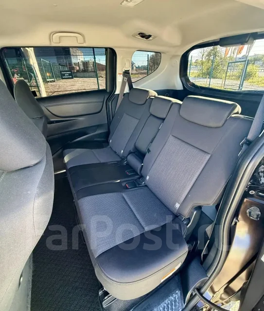 Toyota Sienta. �������, ��������, 1.5 (109��.�.), ������, 35 000����. �� ����