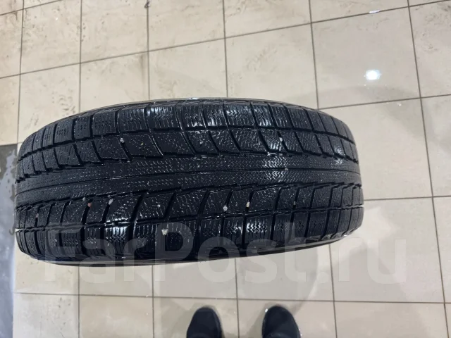 Lexus. 7.0x17", 5x114.3 ����