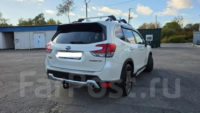 Subaru Forester. ��������, 4wd, 2.5 (184��.�.), ������, 130����. �� ����