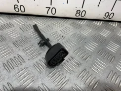 ������ ���� 10 ��������� [�/�] VAG 6R0973735 6R0973735 ����