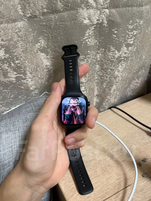 Honor. GPS, IP68 ����