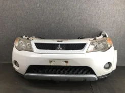 ������� Mitsubishi Outlander XL ����
