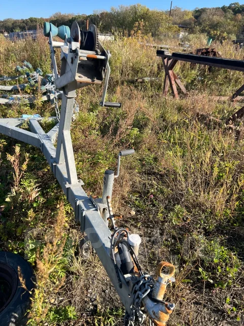 SB Trailer. �/�: 2 200���., �����: 2 677���. ����