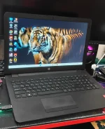 HP 15. 15.6", 3����, ��� 12 ��, ���� 128���, WiFi: 1, Bluetooth: 1, ����������� �� 4��. ����