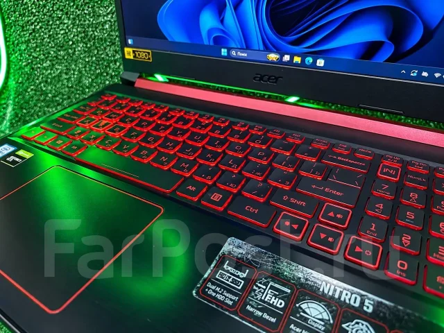 Acer Nitro 5. 15.6", 4����, ��� 8 ��, ���� 500���, WiFi: 1, Bluetooth: 1, ����������� �� 2��. ����