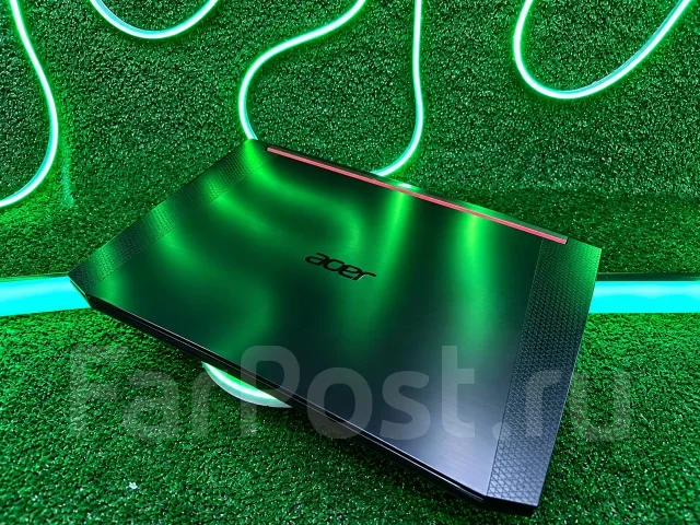 Acer Nitro 5. 15.6", 4����, ��� 8 ��, ���� 500���, WiFi: 1, Bluetooth: 1, ����������� �� 2��. ����