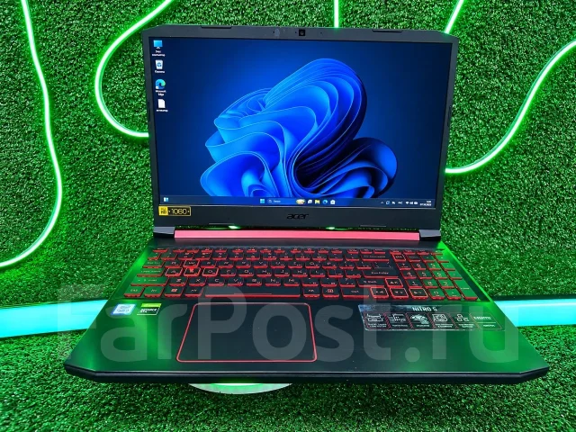 Acer Nitro 5. 15.6", 4����, ��� 8 ��, ���� 500���, WiFi: 1, Bluetooth: 1, ����������� �� 2��. ����