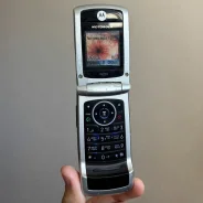 Motorola W220. �/�, �� 8 ��, ��������� ����