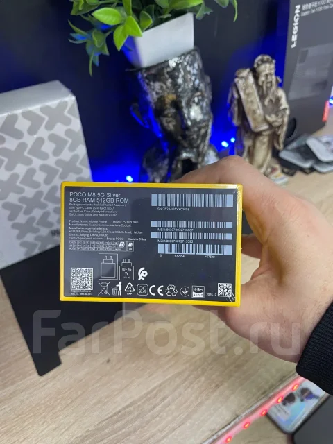 Xiaomi Poco M8 5G. �����, 512 ��, �����, 3G, 4G LTE, 5G, Dual-SIM ����
