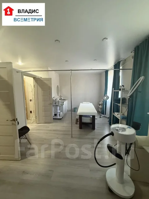 ������ ���������. 69.7��&sup2;, ����� �������� 83, �-� �����, 1/3, ��������� ���� ����
