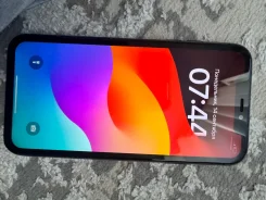 Apple iPhone 11. �/�, 64 ��, ������, 3G, 4G LTE ����
