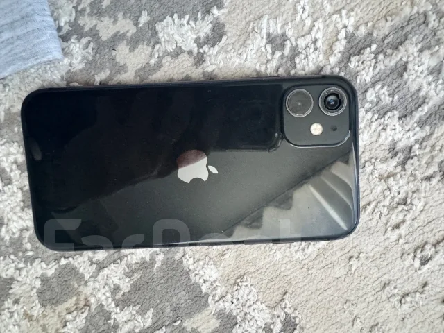 Apple iPhone 11. �/�, 64 ��, ������, 3G, 4G LTE ����
