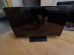 Samsung. LCD (��) ����