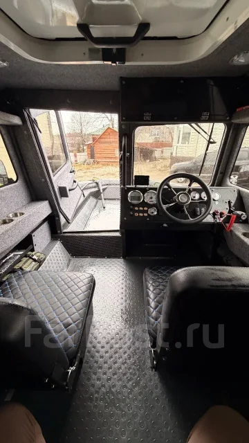 �����. 2025 ���, ����� 6,5��., ��������� ������������, 235��.�., ������ ����