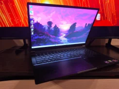 Xiaomi. 16", 4,5����, ��� 16 ��, ���� 512���, WiFi: 1, Bluetooth: 1, ����������� �� 3��. ����