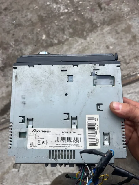 Pioneer DEH-2220UB ����