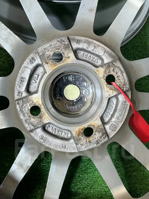 Weds Nirvana NV. 5.5x14", 4x100, ET42, �� 73,1���. ����