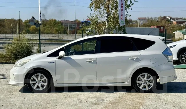 Toyota Prius a. �������, ��������, 1.8 (99��.�.), ������, 263 000����. �� ����