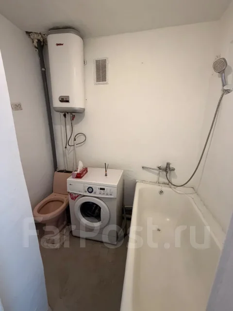 1-���������, ����� ������������ 101�. ��������, ������� ����, 29,9���.��., 2/2 ����. ���. ���� ����