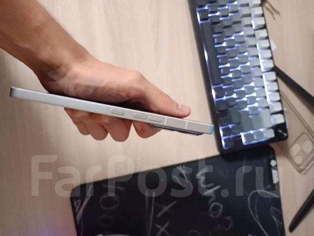 Nothing Phone 4a Pro. �/�, 256 ��, �����, 5G, NFC, eSIM ����