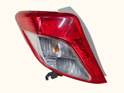 ������ ������ ����� Toyota Vitz (��130), 2010-2014� 52-228 ����