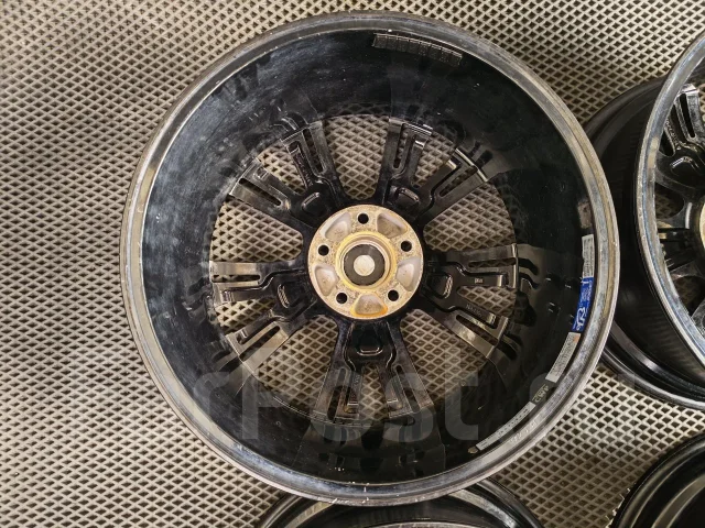 RAYS HFullCross. 7.5x18", 5x114.3, ET38, �� 73,1���. ����