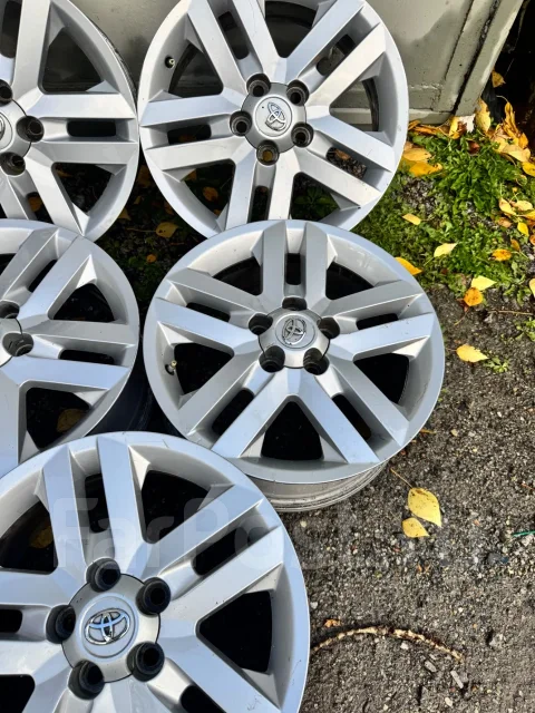 Toyota. 7.0x17", 5x114.3, ET35, �� 60,1���. ����