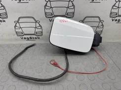 ����� ���������� ���� Audi RSQ3 2015 8U0809906C ����������� 5 �� CZGA 8U0809906C ����