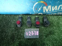 ������ ����������� Mazda CX-30 B0J867UC1PR. DFN567UC1 ����
