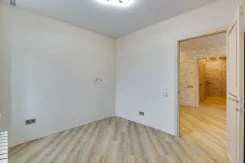3-���������, ����� ������������ 18/1. ��������������, ���������, 60���.��., 5/16 ���� ����