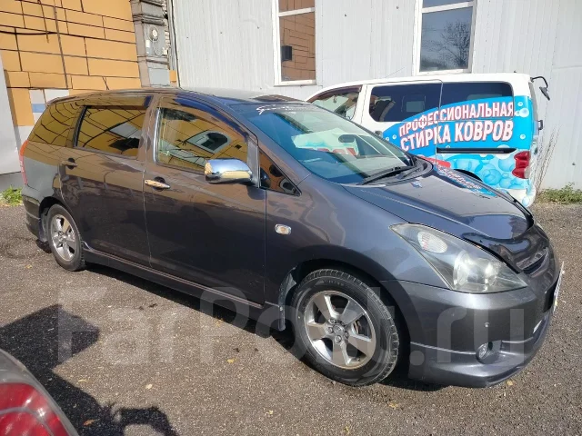 Toyota Wish. �������, ��������, 1.8, ������, 290����. �� ����