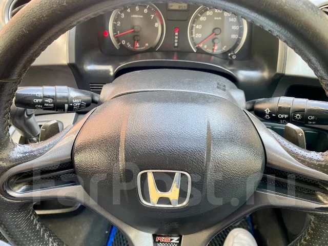 Honda Stream. �������, ��������, 1.8 (140��.�.), ������, 270����. �� ����