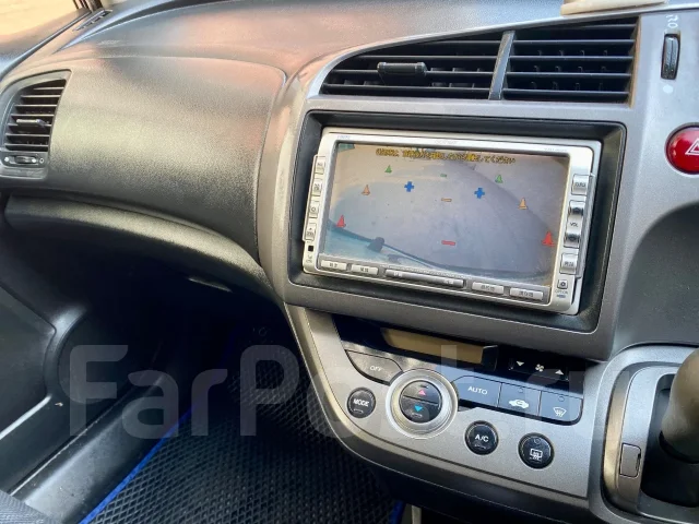 Honda Stream. �������, ��������, 1.8 (140��.�.), ������, 270����. �� ����
