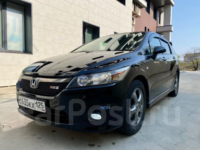 Honda Stream. �������, ��������, 1.8 (140��.�.), ������, 270����. �� ����