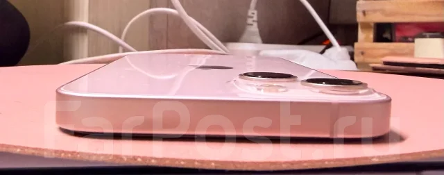Apple iPhone 13. �/�, 128 ��, ������� ����