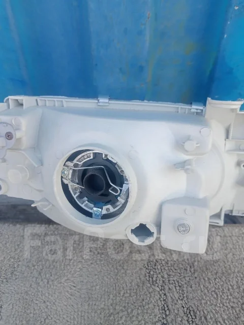 ���� Toyota Caldina ST190 ����� 81150-21020 ����