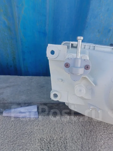 ���� Toyota Caldina ST190 ����� 81150-21020 ����