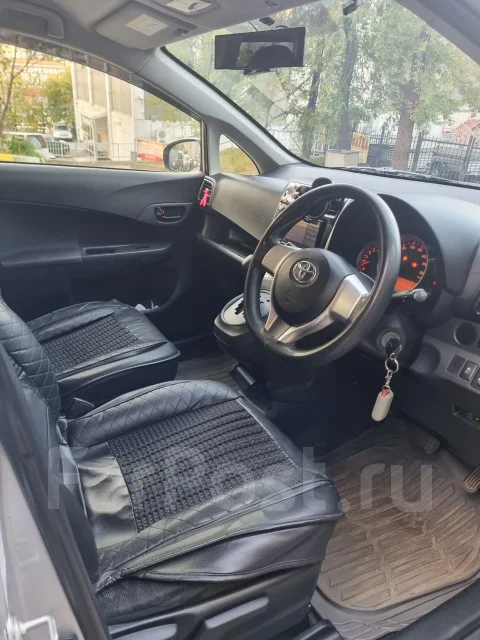 Toyota Ractis. ��������, 4wd, 1.5 (103��.�.), ������, 140 000����. �� ����