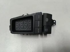 ���� ���������� �������� �������� Toyota RAV 4 2019- [8401042040] 8401042040 ����