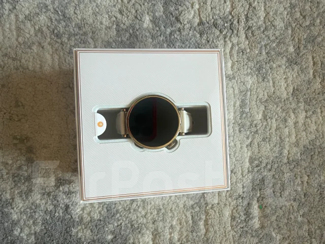 Huawei Watch GT 4 ����