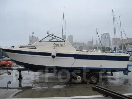 Yamaha F-26. 1989 ���, ����� 8��., ��������� ������������, 230��.�., ������ ����