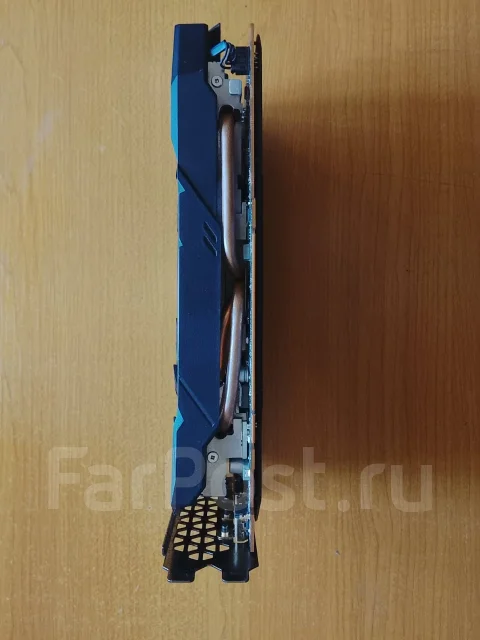 Radeon RX 5500 XT ����