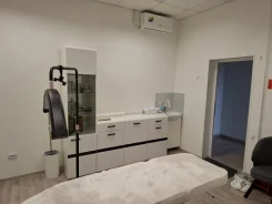 ������������. 15.2��&sup2;, ����� �������� 76, �-� �����, 5/5 ����, ��� ������� 5%. �������� ����