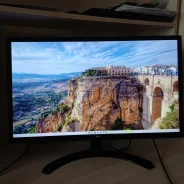 LG. 27", ���������� �� (LCD, LED, QLED) ����
