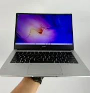 Huawei. 14.4", 2,4����, ��� 8 ��, ���� 512���, WiFi: 1, Bluetooth: 1, ����������� �� 6��. ����